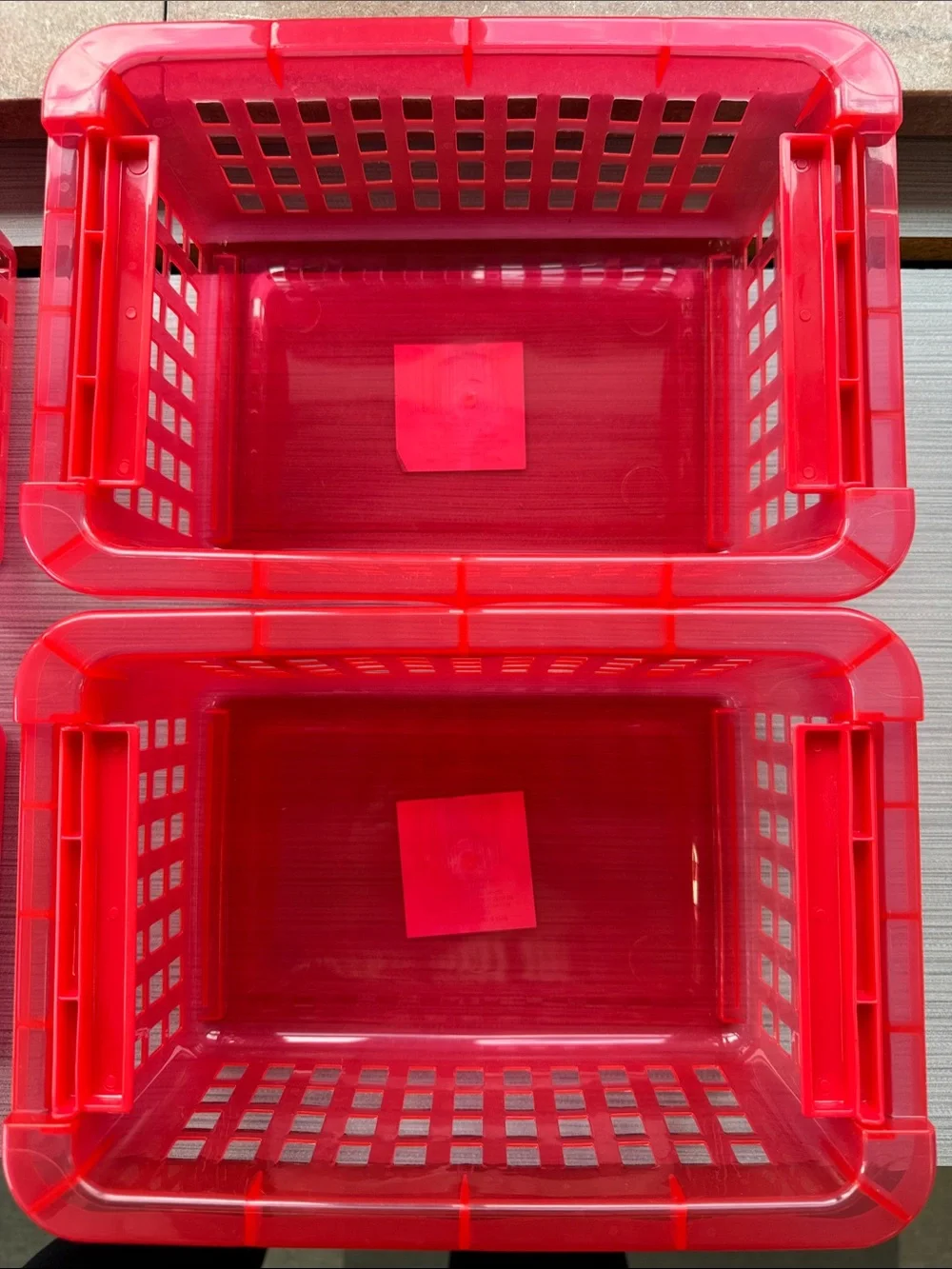 🟥 Set of 4 Red Plastic Stackable Storage Baskets, Like New